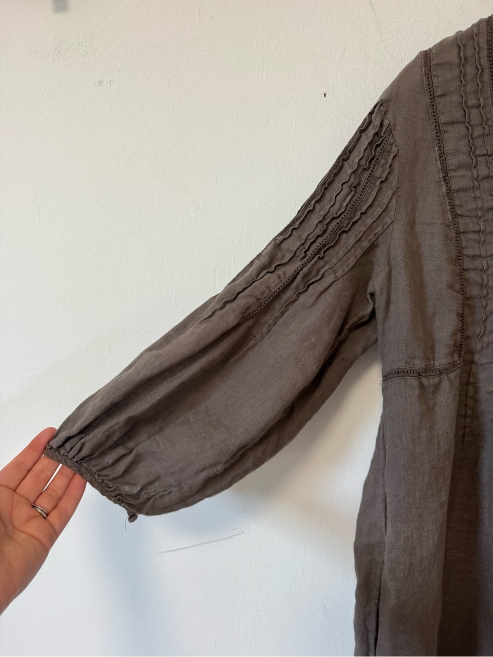 120% Lino Linen Tunic Top Coastal Taupe Pleated Long Blouse XL READ - Picture 3 of 10